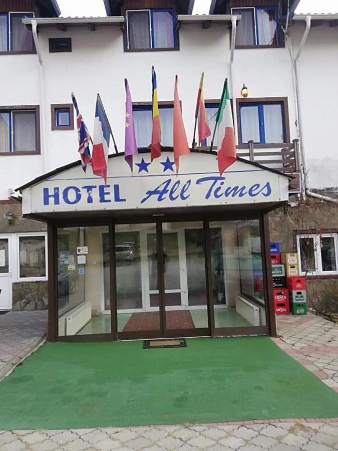 Hotel All Times Тимишу-де-Жос Экстерьер фото